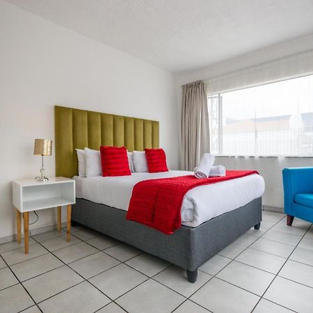 Safi Spacious 2 bedroom Apartment 2 East London Exterior foto
