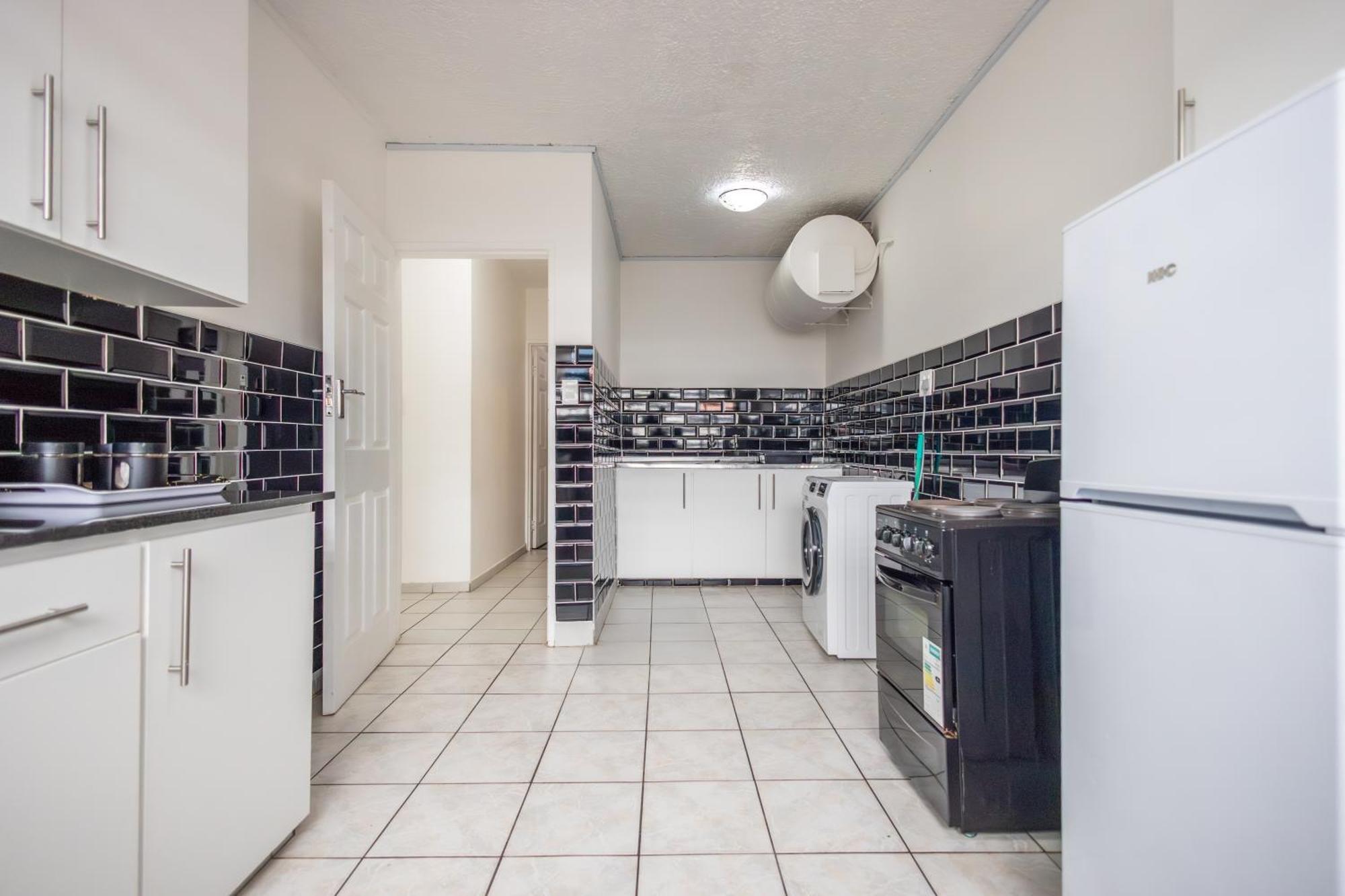 Safi Spacious 2 bedroom Apartment 2 East London Exterior foto